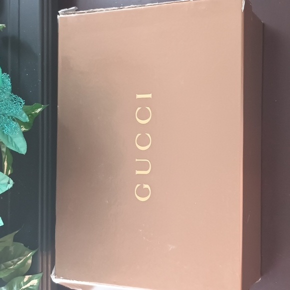 Gucci Tattoo Wedge shoes, Preloved - Picture 15 of 15